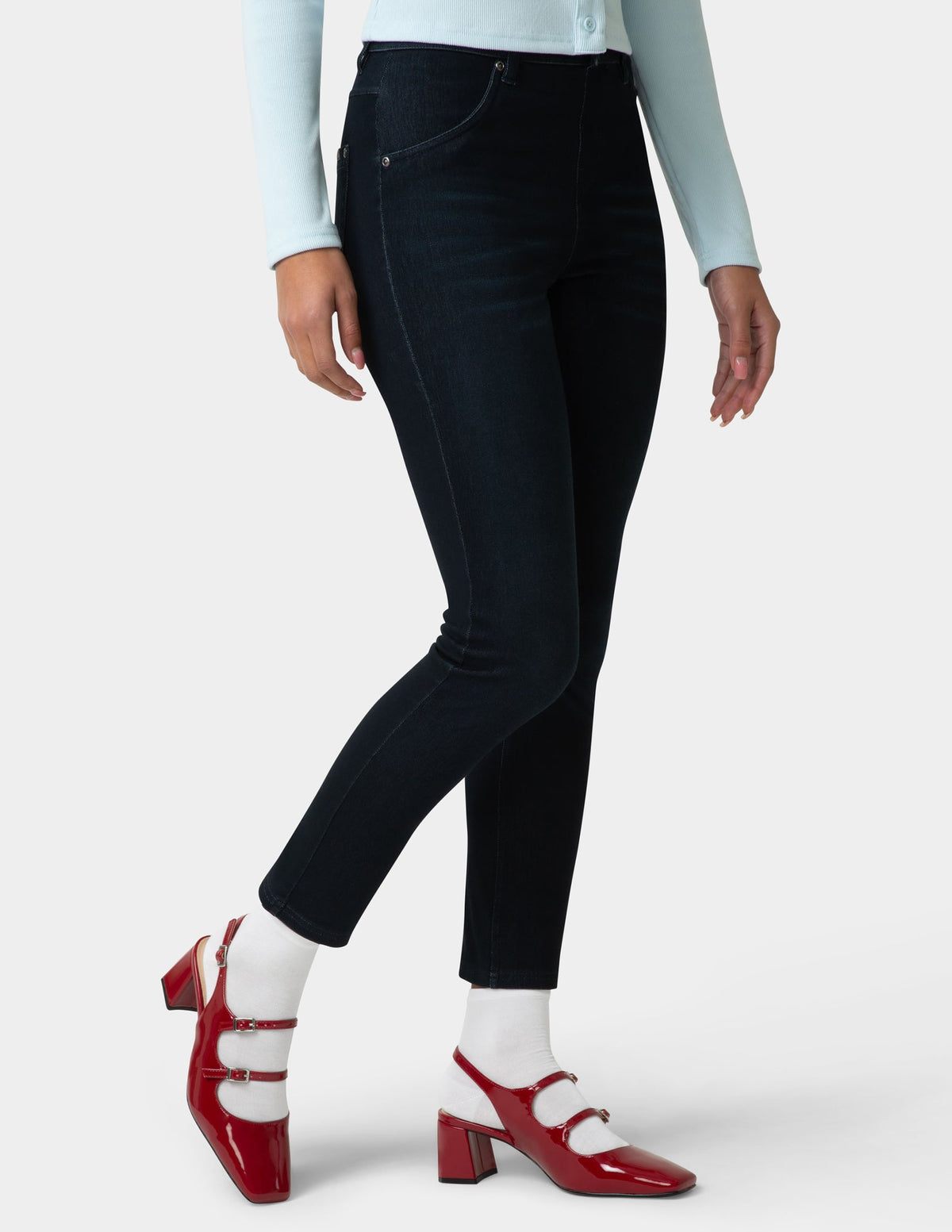 Sleek Sock - White | Hue