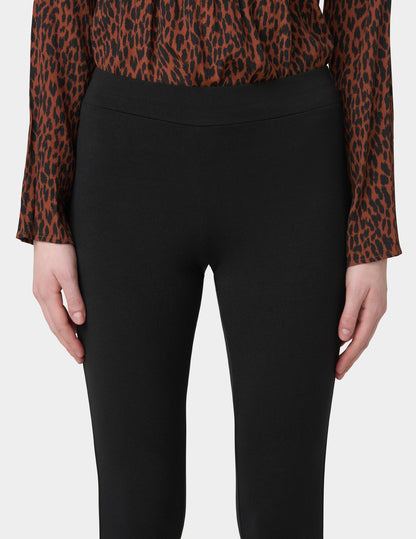 Wide Waistband Blackout Cotton Leggings - Black | Hue