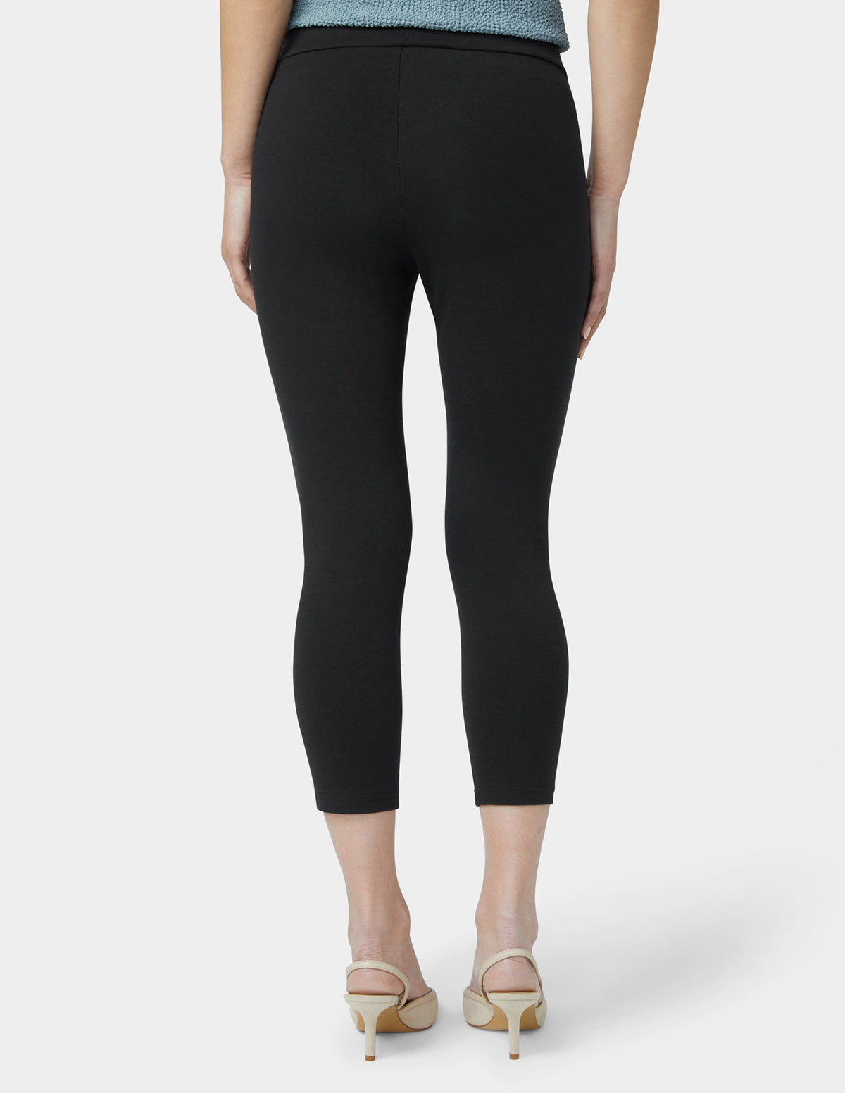 Wide Waistband Blackout Cotton Capri - Black | Hue