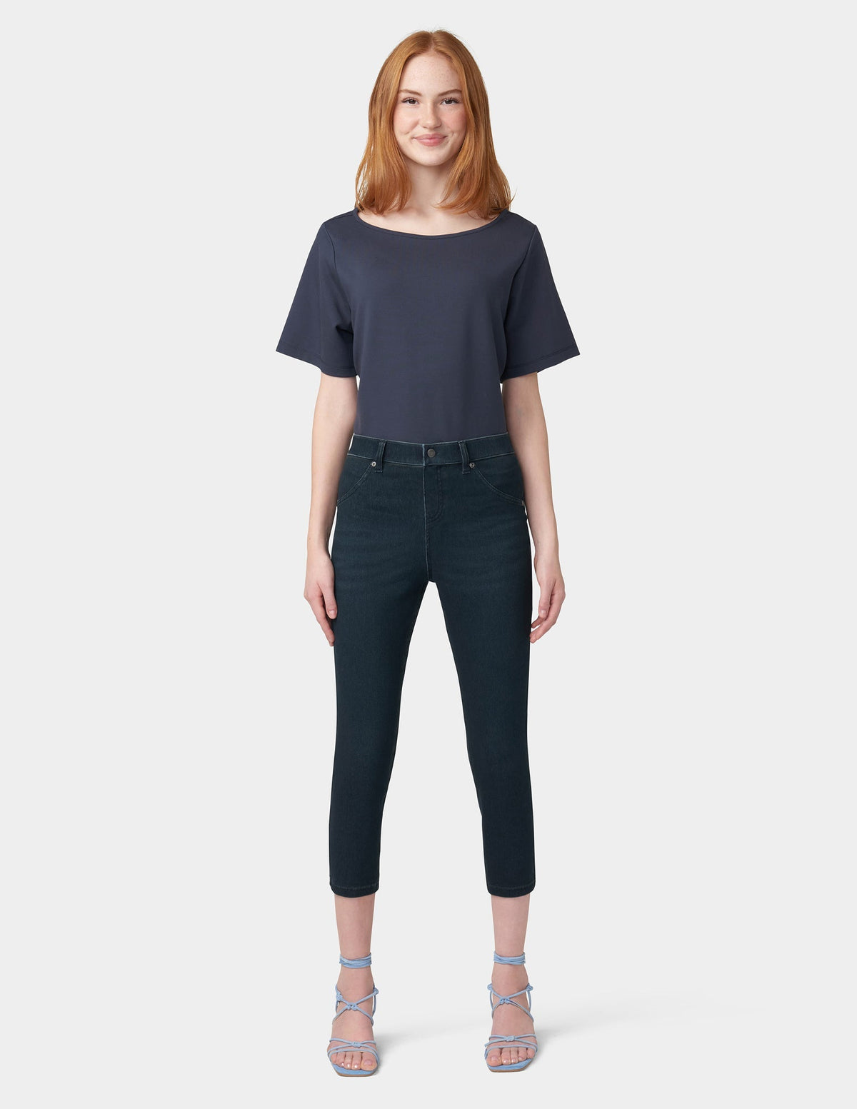 Hi-Rise Ultra Soft Denim Capri Legging - Midnight Rinse | Hue