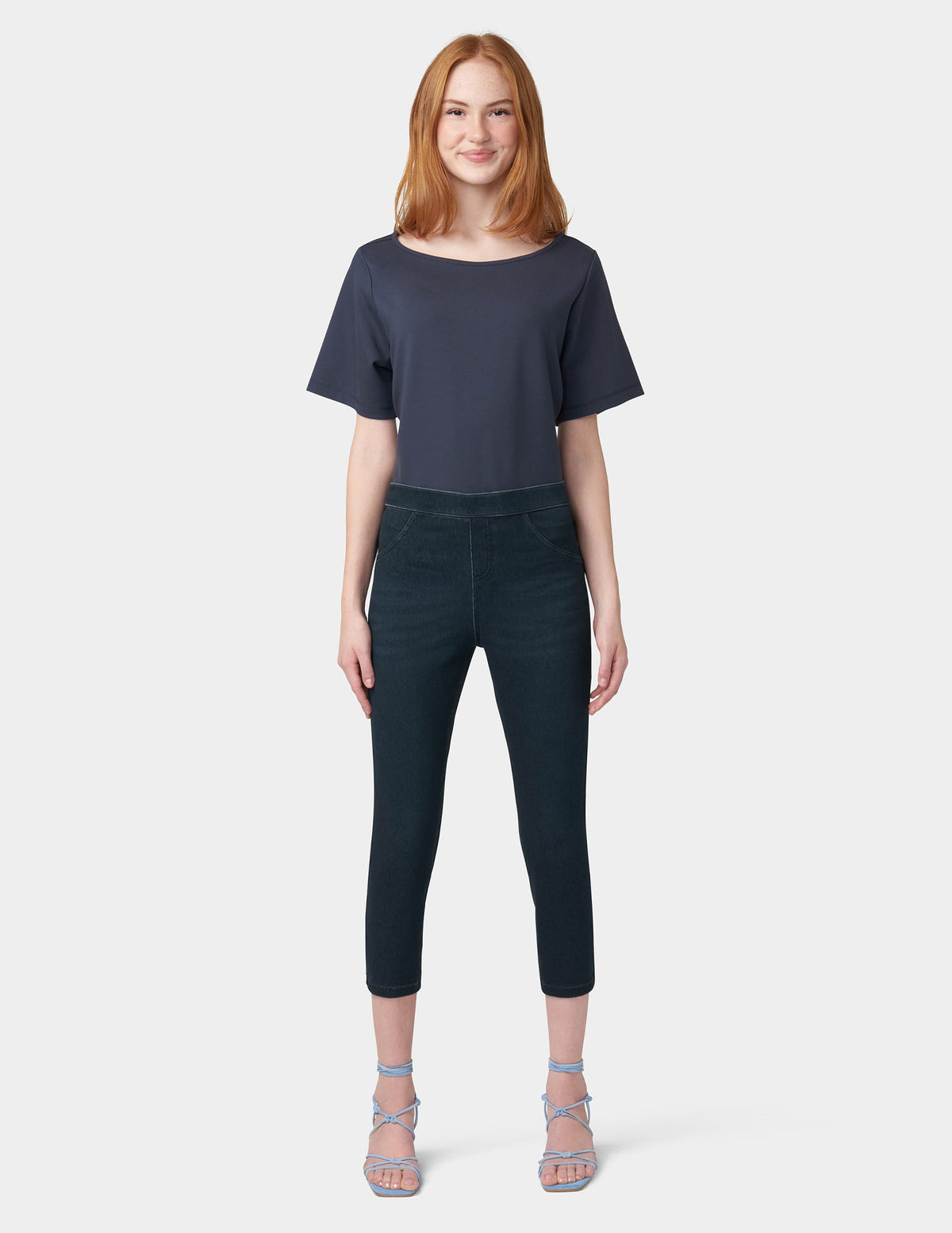 Denim Capri - Dark Denim | Hue