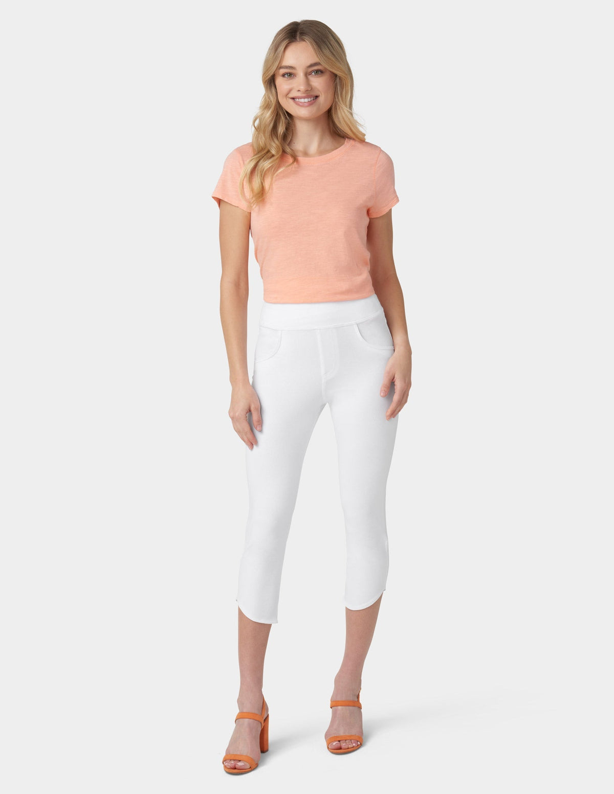Game Changing Tulip Hem Capri - White | Hue