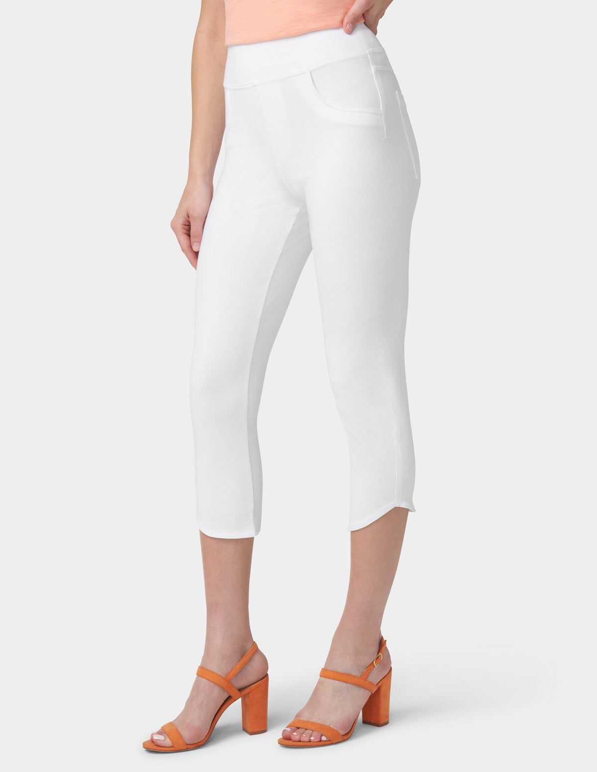 Game Changing Tulip Hem Capri - White | Hue
