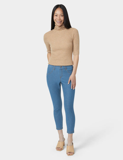 Essential Denim Mid-Rise Capri - Medium Wash | Hue