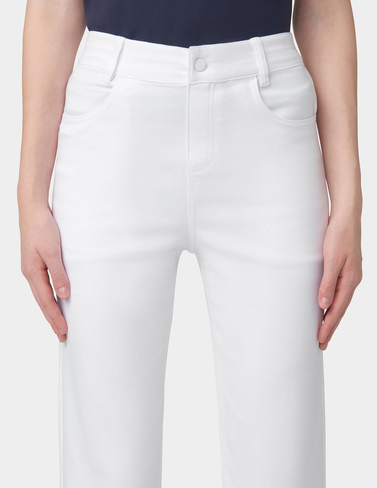 Ruffle Hem Denim Skimmer - White | Hue