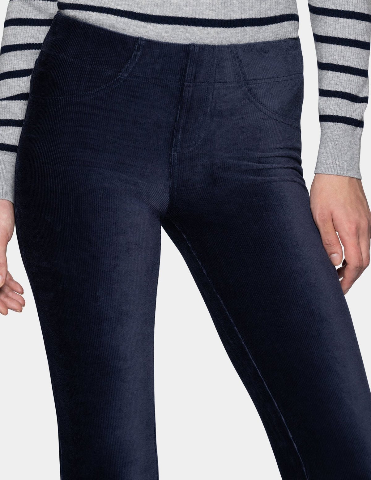 Classic Corduroy Pant - Navy | Hue