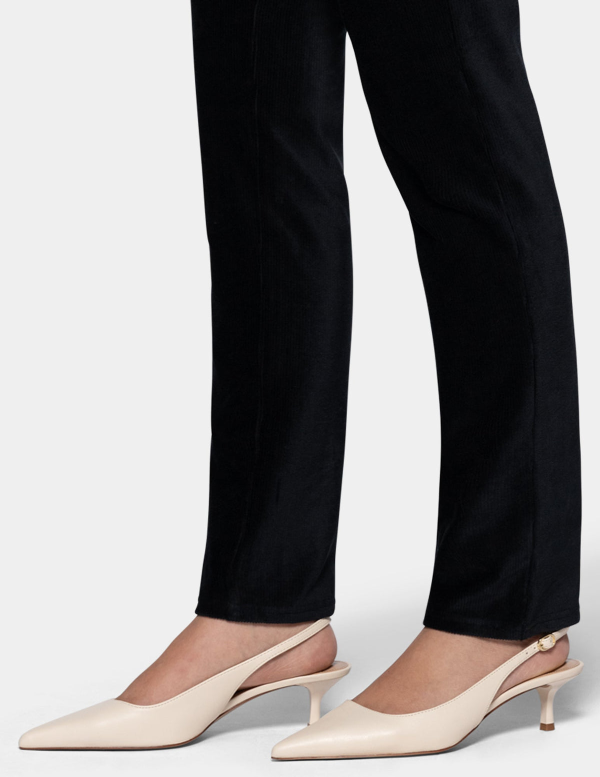 Classic Corduroy Pant - Black | Hue