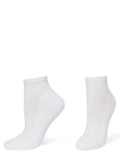 Air Cushion Quarter Top Socks 3 Pair Pack - White | Hue