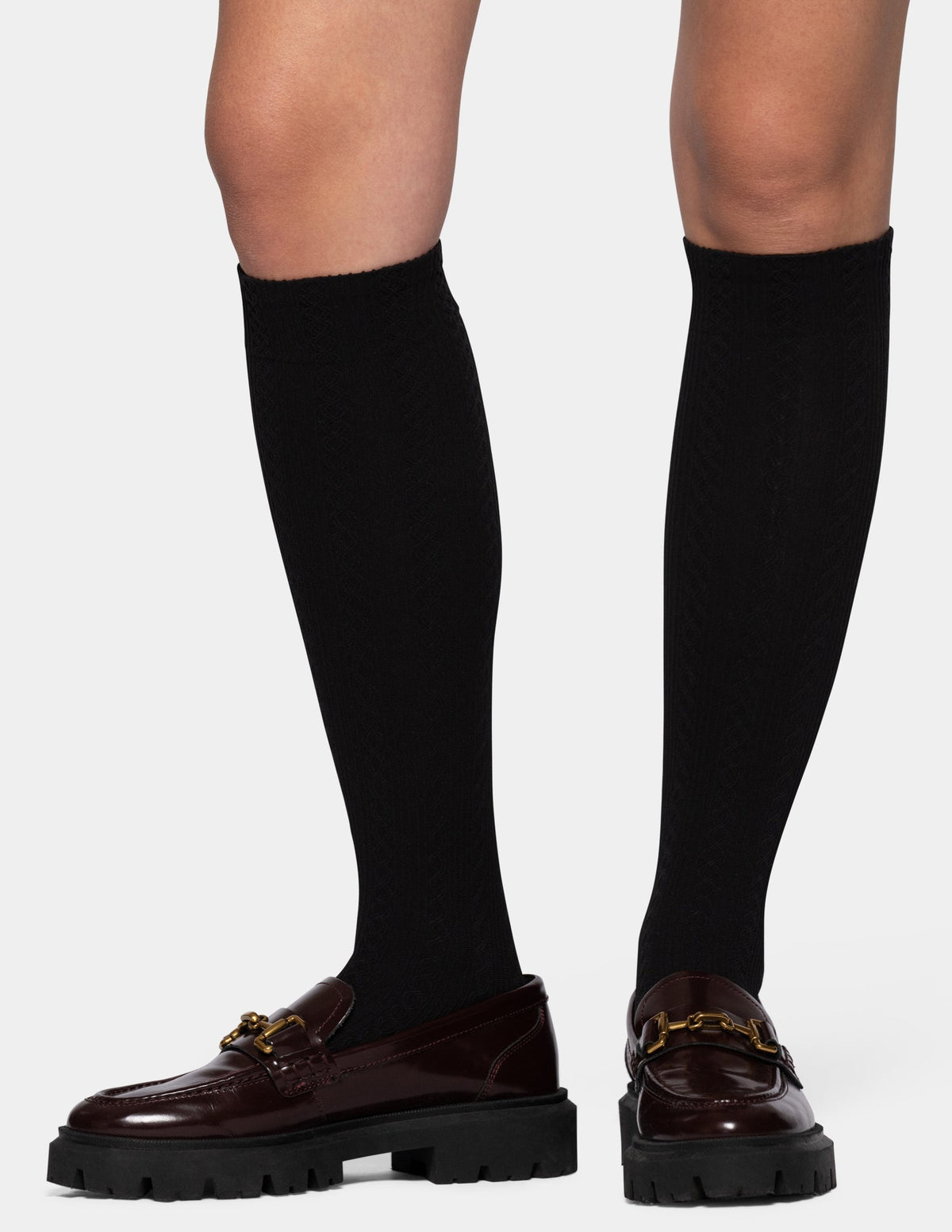 Cable Ribbed Knee High - Black | Hue