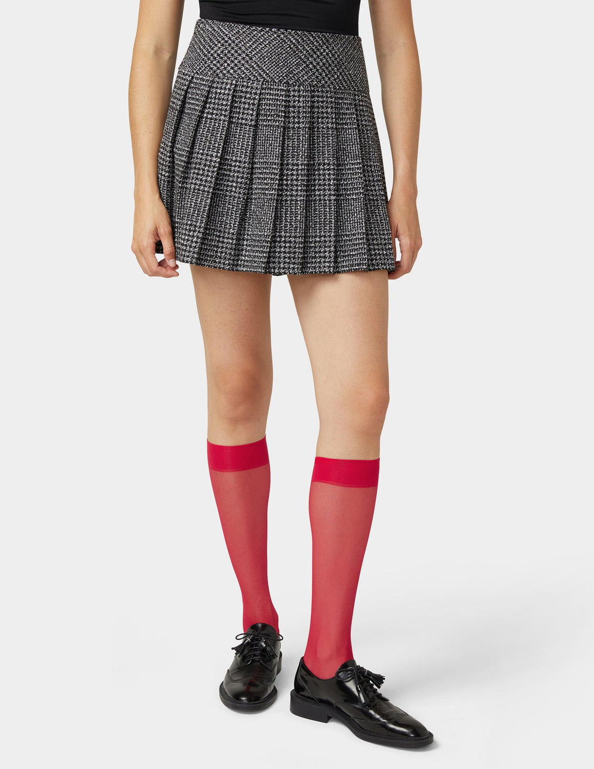 Sheer Knee High - Jester Red | Hue