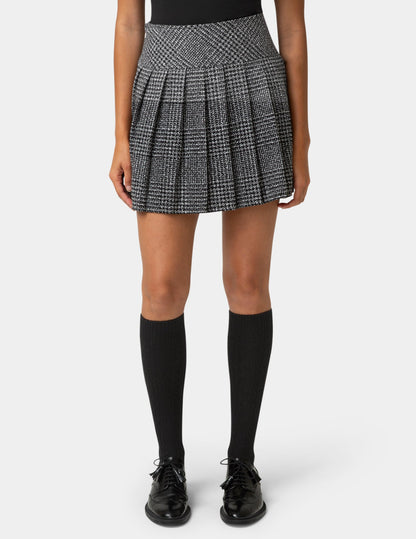 Cable Knee Sock - Black | Hue